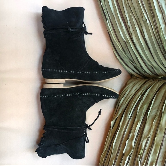 Steve Madden Lace Up Moccasin Boots Black Size 6 - Picture 6 of 9